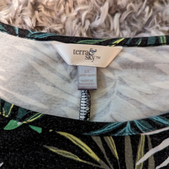 2xl Swing Dress - Picture 2 of 4